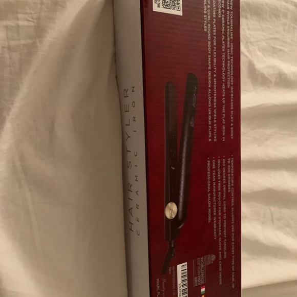 Hair Styling  Iron - Picture 4 of 4